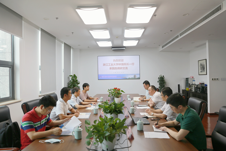 林强与浙江科技学院，学术成就与人才培养的杰出篇章简介