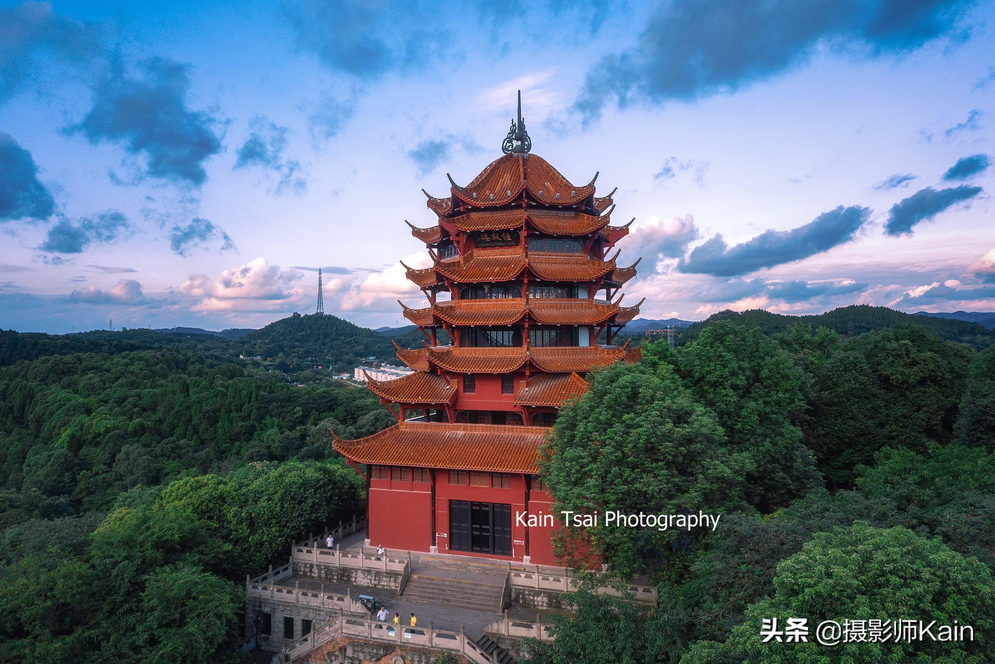 德阳工业科技学院