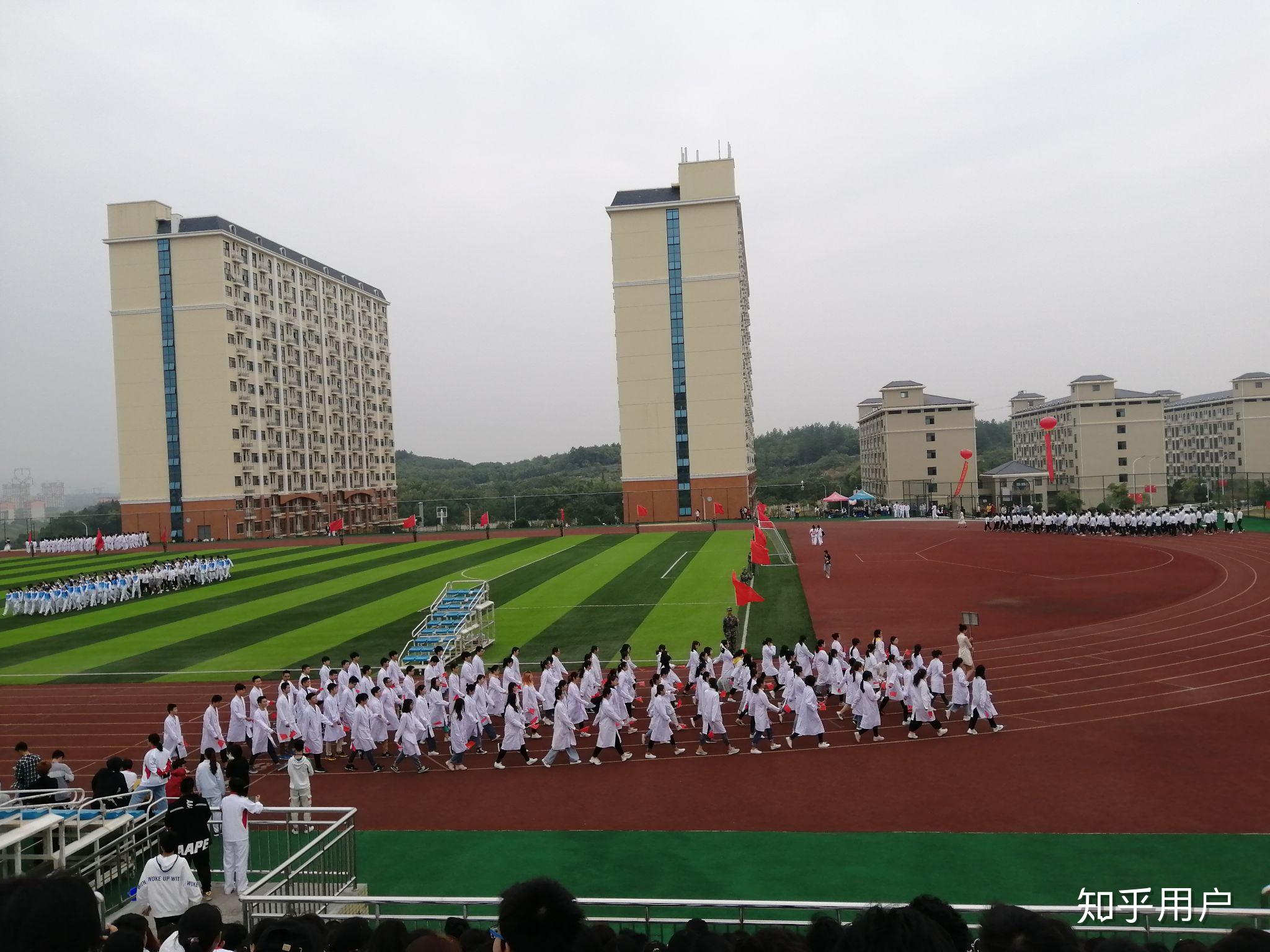 江西中医院大学科技学院，传统医学与现代教育融合典范